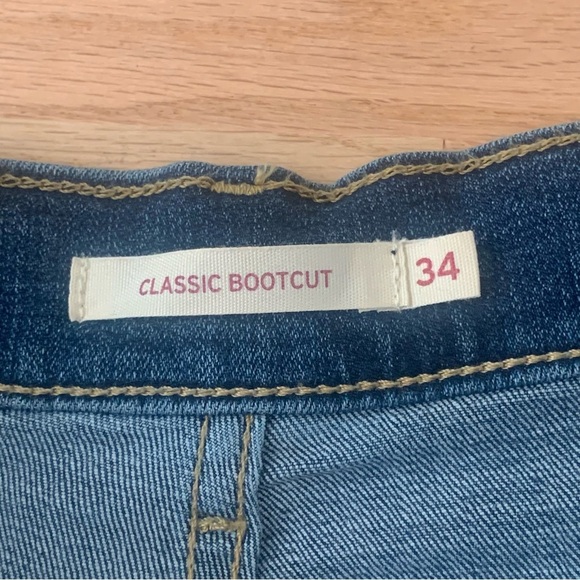 LEVI’S Classic Bootcut Jeans Stretch Mid-Rise Blue Denim - Picture 3 of 16